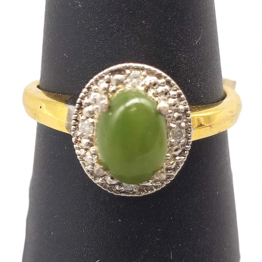 .925 SILVER DIAMOND & GREEN GEMSTONE RING SIZE 6.25 2.1G	(GNH022585)